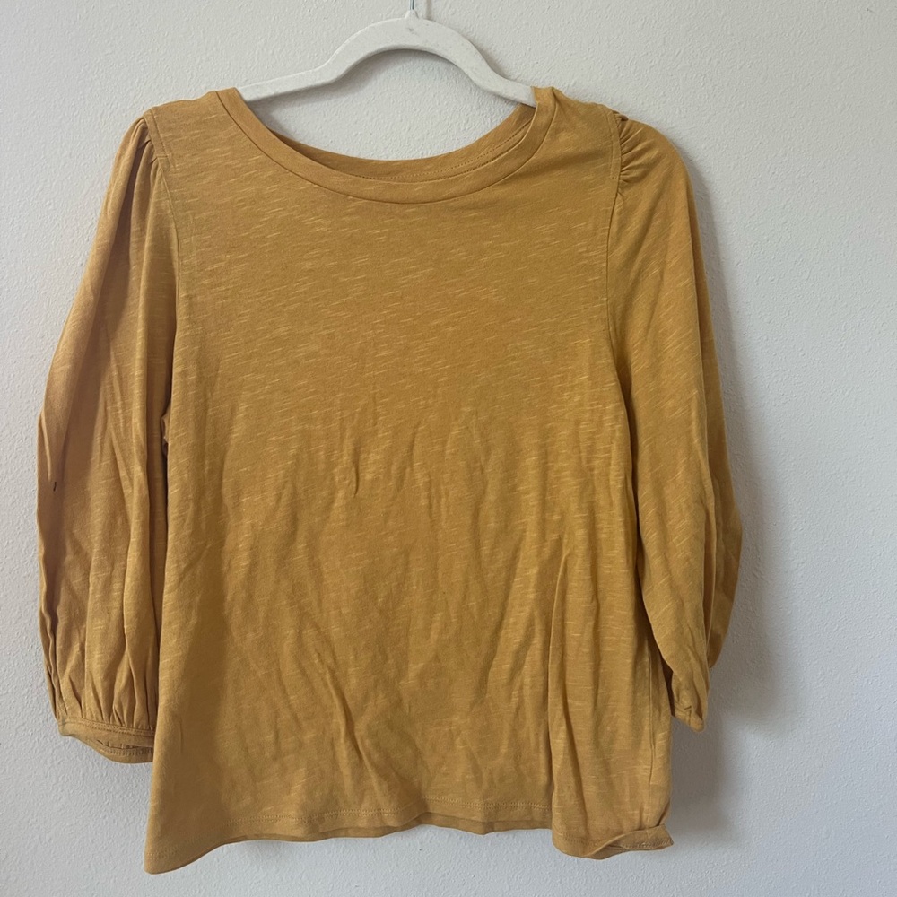 Basic Long sleeve mustard shirt